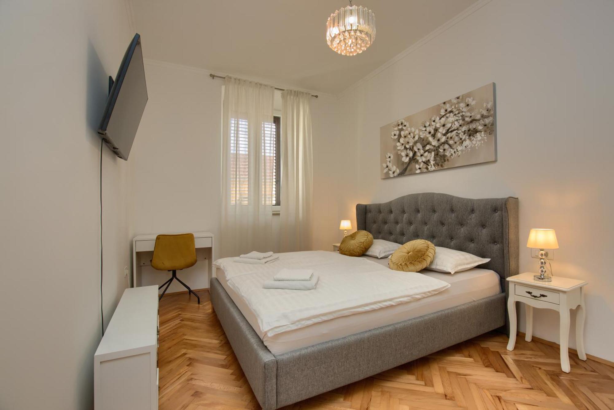 Augustus Apartment Pula Luaran gambar